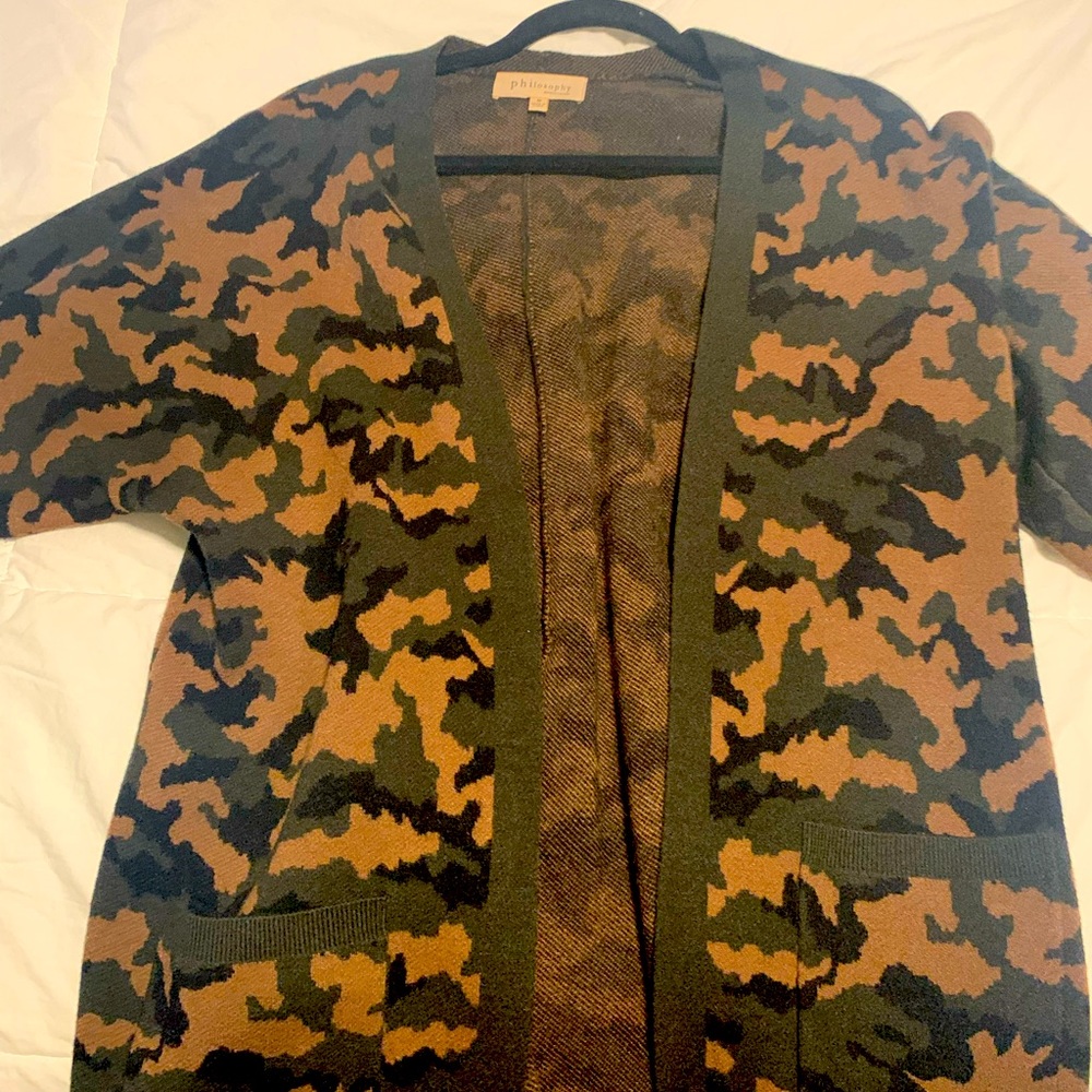 Army print thick cardigan